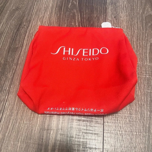 SHISEIDO Canvas Zip Bag JAPANESE BEAUTY SECRETS INSIDE NWOT 10 x 6.5 inches - Picture 1 of 4